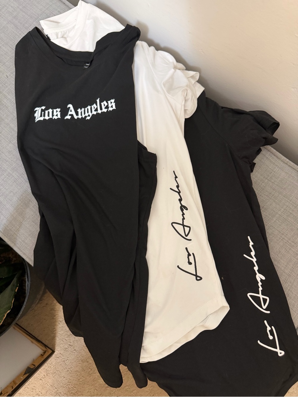 Bundle! 3 Los Angeles Graphic Men’s Tees - Black & White - 1 Tank & 2 Shirts (L)